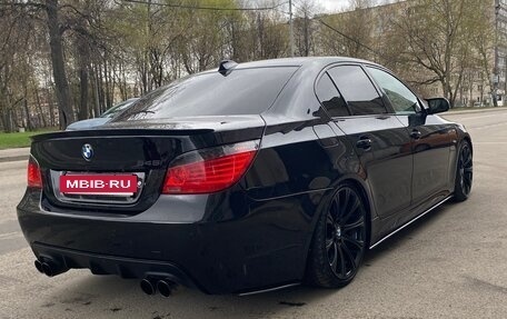 BMW 5 серия, 2005 год, 1 550 000 рублей, 4 фотография