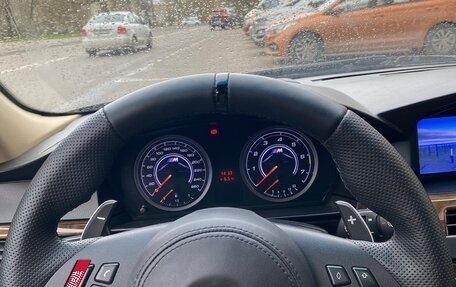 BMW 5 серия, 2005 год, 1 550 000 рублей, 14 фотография