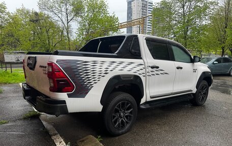 Toyota Hilux VIII, 2021 год, 5 900 000 рублей, 5 фотография