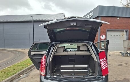 Cadillac SRX II рестайлинг, 2014 год, 1 600 000 рублей, 12 фотография