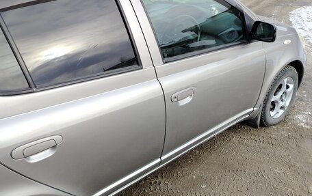 Toyota Vitz, 2005 год, 490 000 рублей, 4 фотография