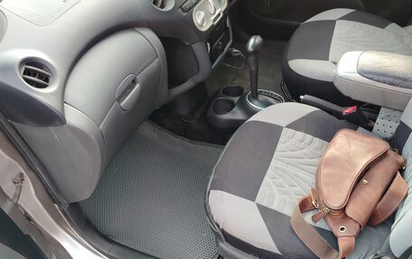 Toyota Vitz, 2005 год, 490 000 рублей, 2 фотография