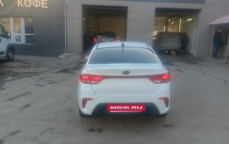 KIA Rio IV, 2019 год, 799 999 рублей, 6 фотография