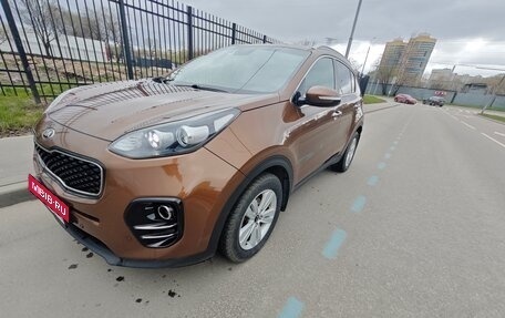 KIA Sportage IV рестайлинг, 2016 год, 1 550 000 рублей, 2 фотография