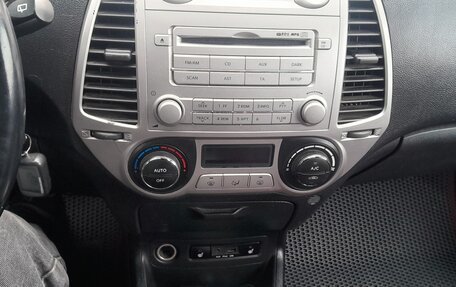 Hyundai i20 IB рестайлинг, 2009 год, 585 000 рублей, 14 фотография