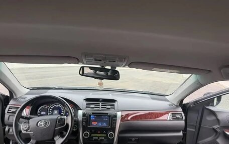 Toyota Camry, 2013 год, 1 890 000 рублей, 6 фотография