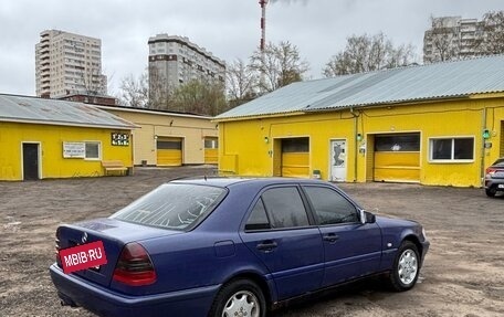 Mercedes-Benz C-Класс, 2000 год, 150 000 рублей, 3 фотография