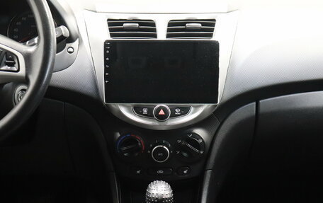 Hyundai Solaris II рестайлинг, 2014 год, 880 000 рублей, 12 фотография