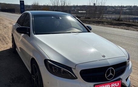 Mercedes-Benz C-Класс, 2015 год, 2 400 000 рублей, 1 фотография