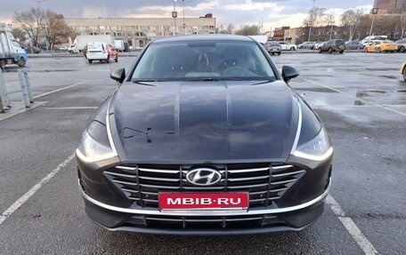 Hyundai Sonata VIII, 2020 год, 2 000 000 рублей, 1 фотография