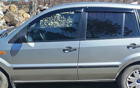 Ford Fusion I, 2005 год, 450 000 рублей, 13 фотография