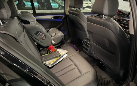 BMW 5 серия, 2018 год, 3 500 000 рублей, 11 фотография