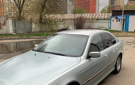 BMW 5 серия, 1999 год, 500 000 рублей, 2 фотография