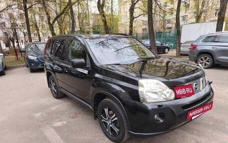Nissan X-Trail, 2010 год, 1 050 000 рублей, 2 фотография