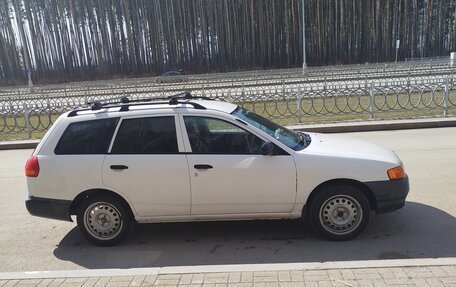 Nissan AD II, 2000 год, 330 000 рублей, 2 фотография