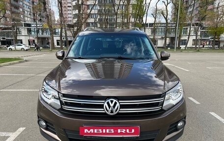 Volkswagen Tiguan I, 2016 год, 1 575 000 рублей, 3 фотография