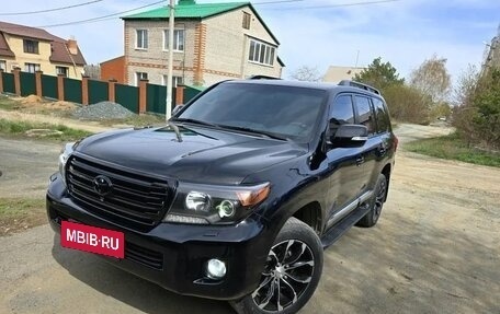 Toyota Land Cruiser 200, 2015 год, 3 950 000 рублей, 3 фотография