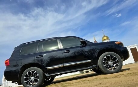 Toyota Land Cruiser 200, 2015 год, 3 950 000 рублей, 12 фотография