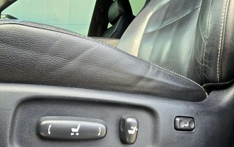 Toyota Land Cruiser 200, 2015 год, 3 950 000 рублей, 26 фотография