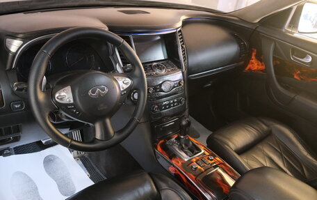 Infiniti FX II, 2010 год, 2 049 000 рублей, 12 фотография