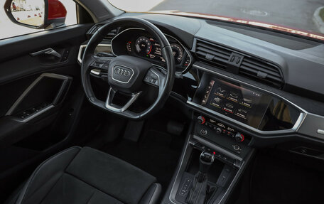 Audi Q3, 2021 год, 3 499 000 рублей, 10 фотография