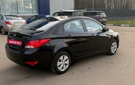 Hyundai Solaris II рестайлинг, 2015 год, 720 000 рублей, 5 фотография