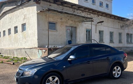Chevrolet Cruze II, 2012 год, 680 000 рублей, 2 фотография