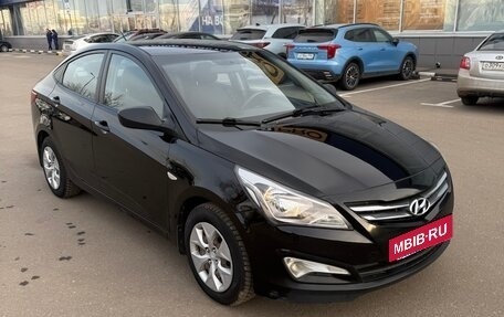 Hyundai Solaris II рестайлинг, 2015 год, 720 000 рублей, 9 фотография