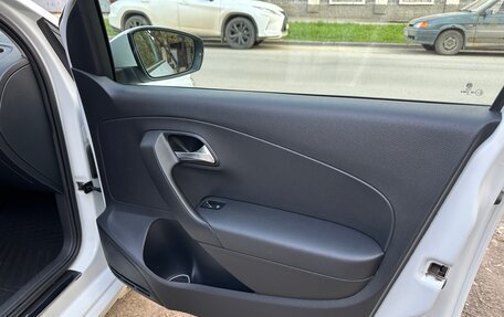 Volkswagen Polo VI (EU Market), 2019 год, 1 500 000 рублей, 27 фотография