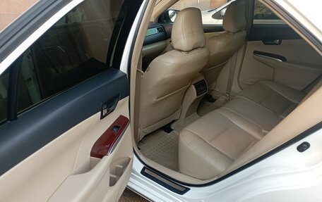 Toyota Camry, 2014 год, 2 200 000 рублей, 7 фотография