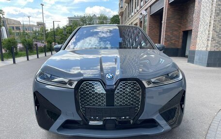 BMW iX, 2022 год, 5 800 000 рублей, 6 фотография