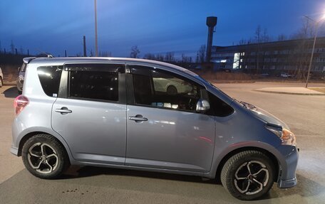 Toyota Ractis I, 2009 год, 800 000 рублей, 8 фотография