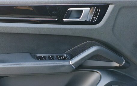 Porsche Cayenne III, 2019 год, 6 190 000 рублей, 20 фотография