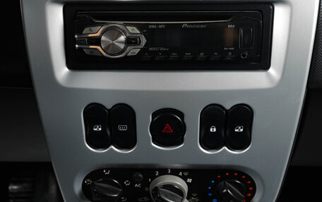 Renault Sandero I, 2011 год, 599 000 рублей, 15 фотография