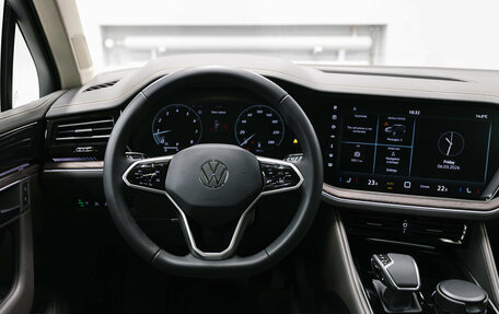 Volkswagen Touareg III, 2025 год, 8 400 000 рублей, 30 фотография