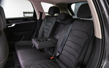 Volkswagen Touareg III, 2025 год, 8 400 000 рублей, 37 фотография