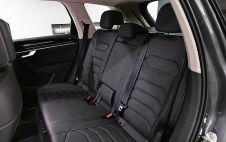 Volkswagen Touareg III, 2025 год, 8 400 000 рублей, 36 фотография