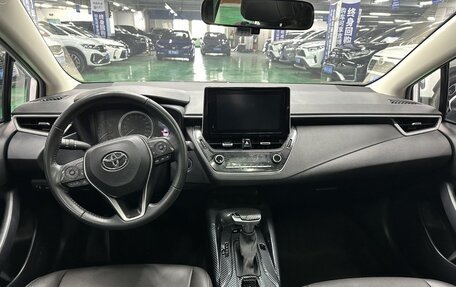 Toyota Corolla, 2020 год, 2 350 000 рублей, 30 фотография