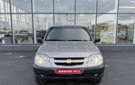 Chevrolet Niva I рестайлинг, 2018 год, 700 000 рублей, 3 фотография