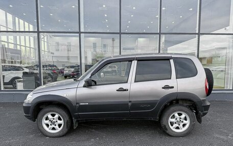 Chevrolet Niva I рестайлинг, 2018 год, 700 000 рублей, 7 фотография