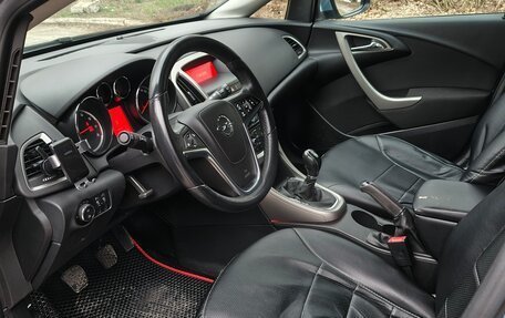 Opel Astra J, 2011 год, 750 000 рублей, 10 фотография