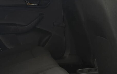 Skoda Rapid I, 2018 год, 1 100 000 рублей, 13 фотография