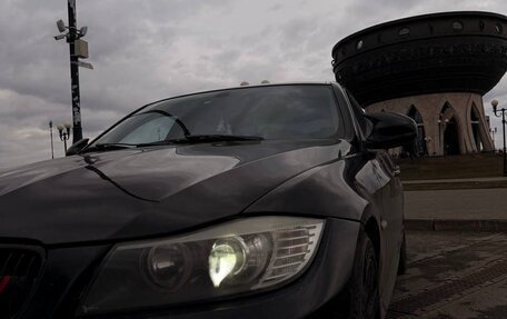 BMW 3 серия, 2010 год, 1 100 000 рублей, 2 фотография