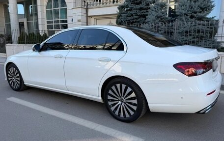 Mercedes-Benz E-Класс, 2022 год, 4 837 000 рублей, 7 фотография