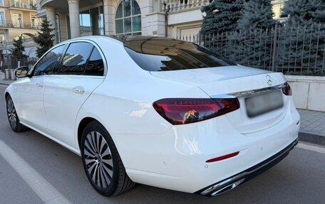 Mercedes-Benz E-Класс, 2022 год, 4 837 000 рублей, 8 фотография