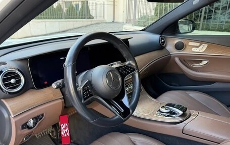 Mercedes-Benz E-Класс, 2022 год, 4 837 000 рублей, 10 фотография