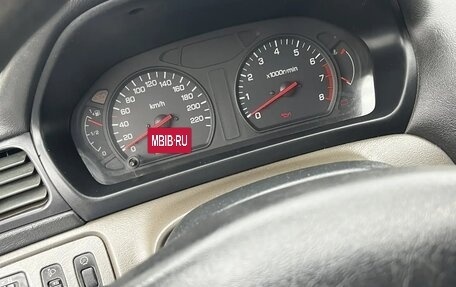 Mitsubishi Space Wagon III, 2001 год, 400 000 рублей, 7 фотография