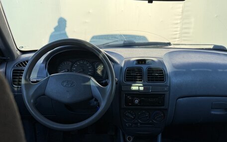 Hyundai Accent II, 2004 год, 265 000 рублей, 10 фотография