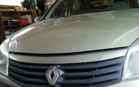 Renault Sandero I, 2013 год, 400 000 рублей, 2 фотография