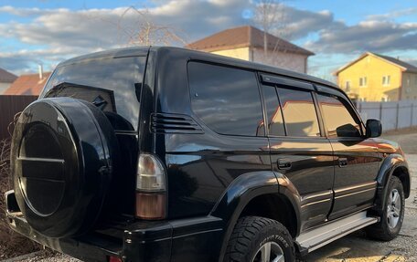 Toyota Land Cruiser Prado 90 рестайлинг, 2000 год, 1 777 000 рублей, 3 фотография